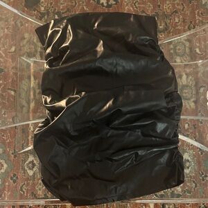 SHEIN Glossy Black Pencil Skirt